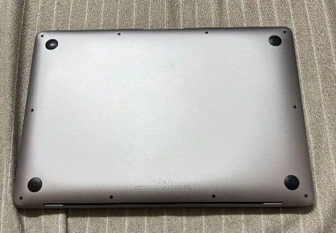MacBook Air (Apple M1) シルバー