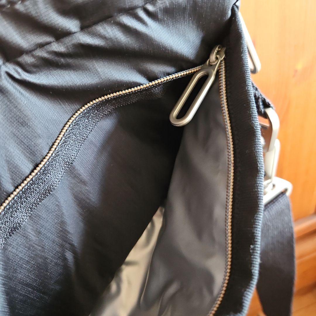 レスポートサック ボディバッグESSENTIAL RECT XBODY 1390