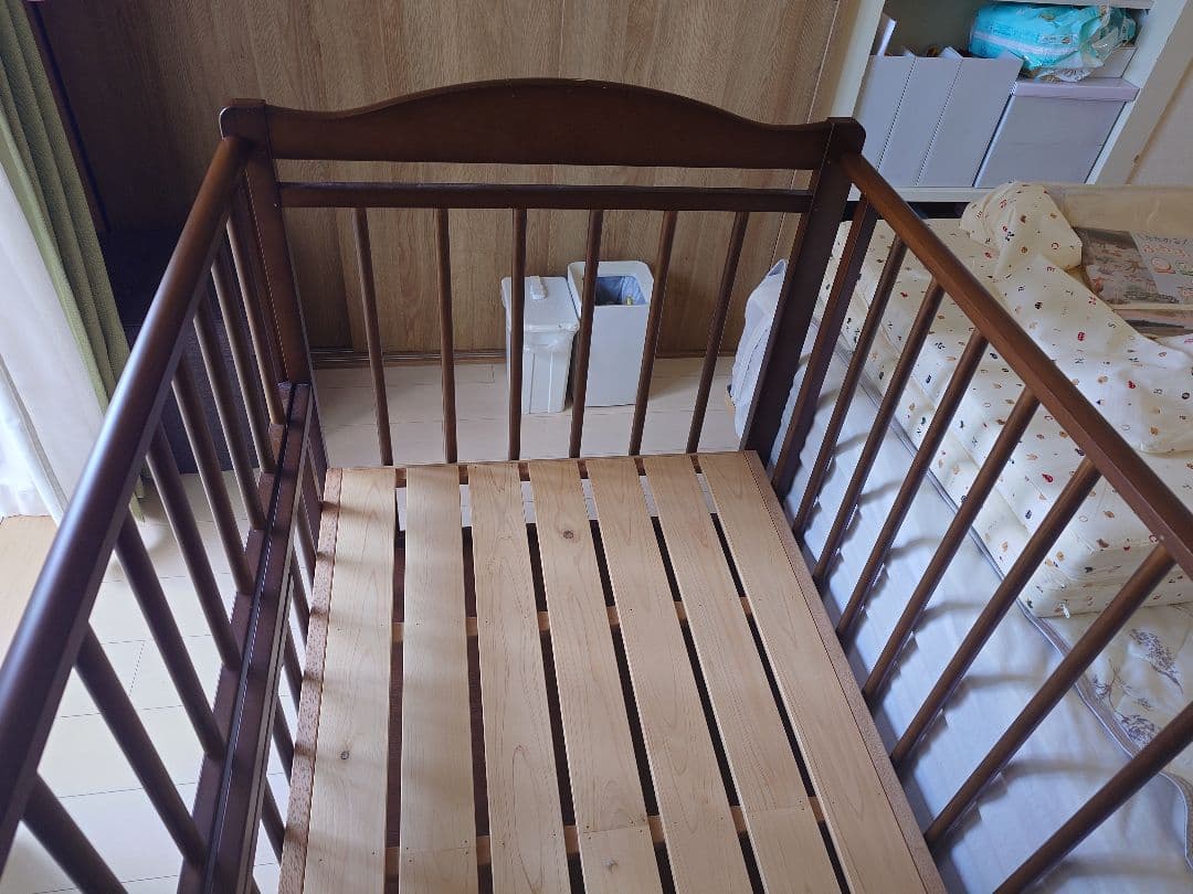 ベビーベッド　EASEすのこハイベッド