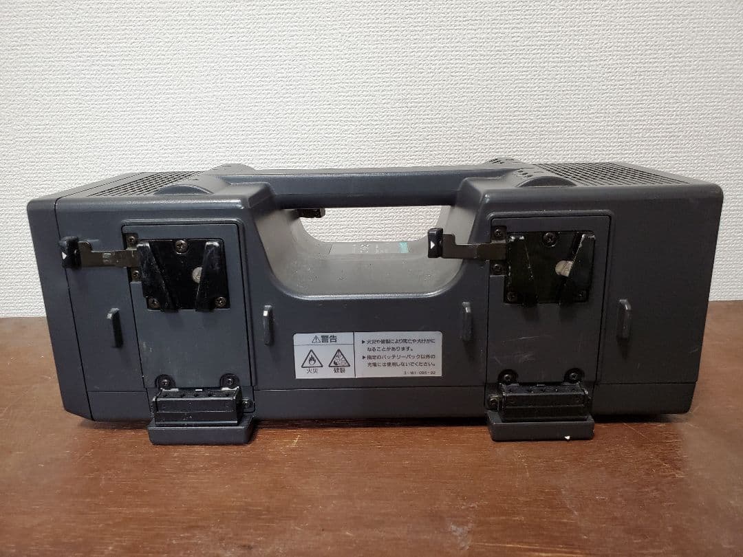 SONY 4連バッテリーチャージャー BC-L120