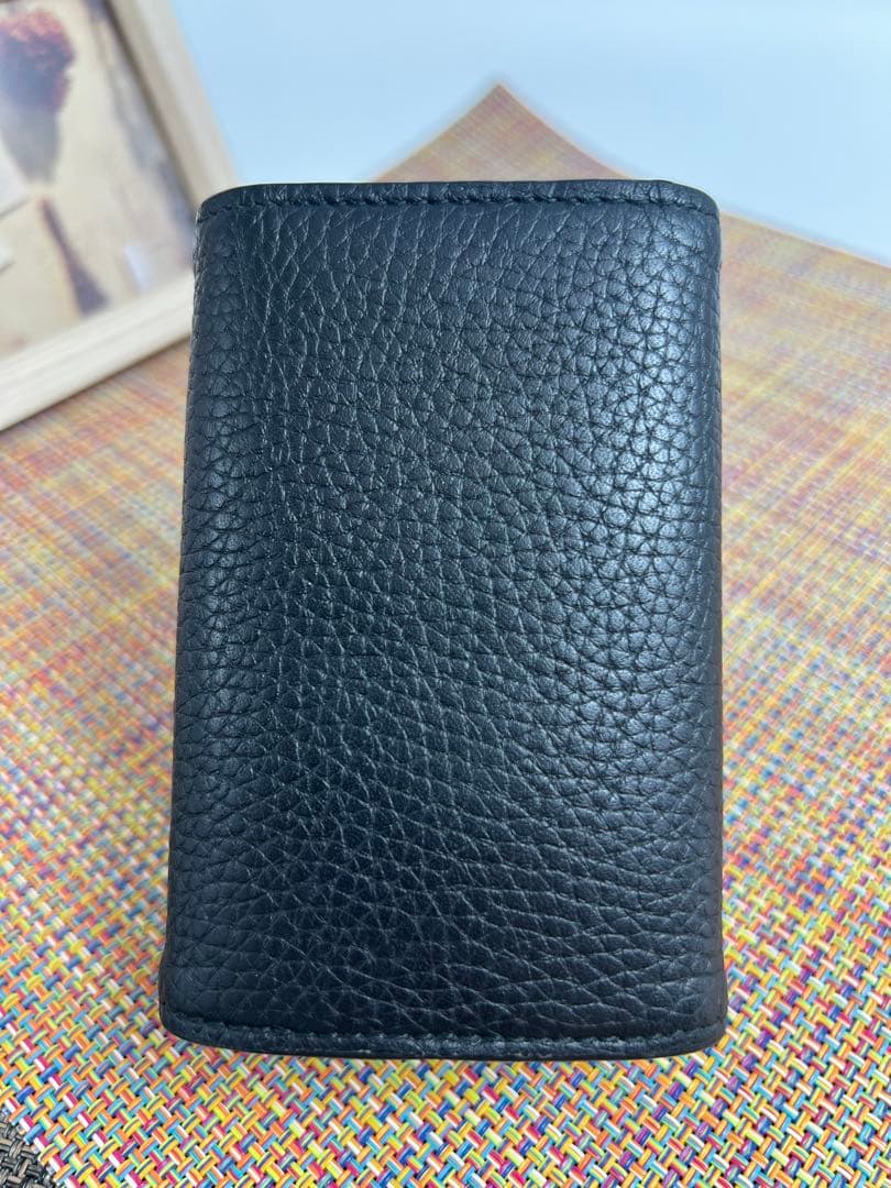 ✨極美品✨GUCCI グッチ　ロゴ　６連キーケース　キーリング　レザー　ブラック