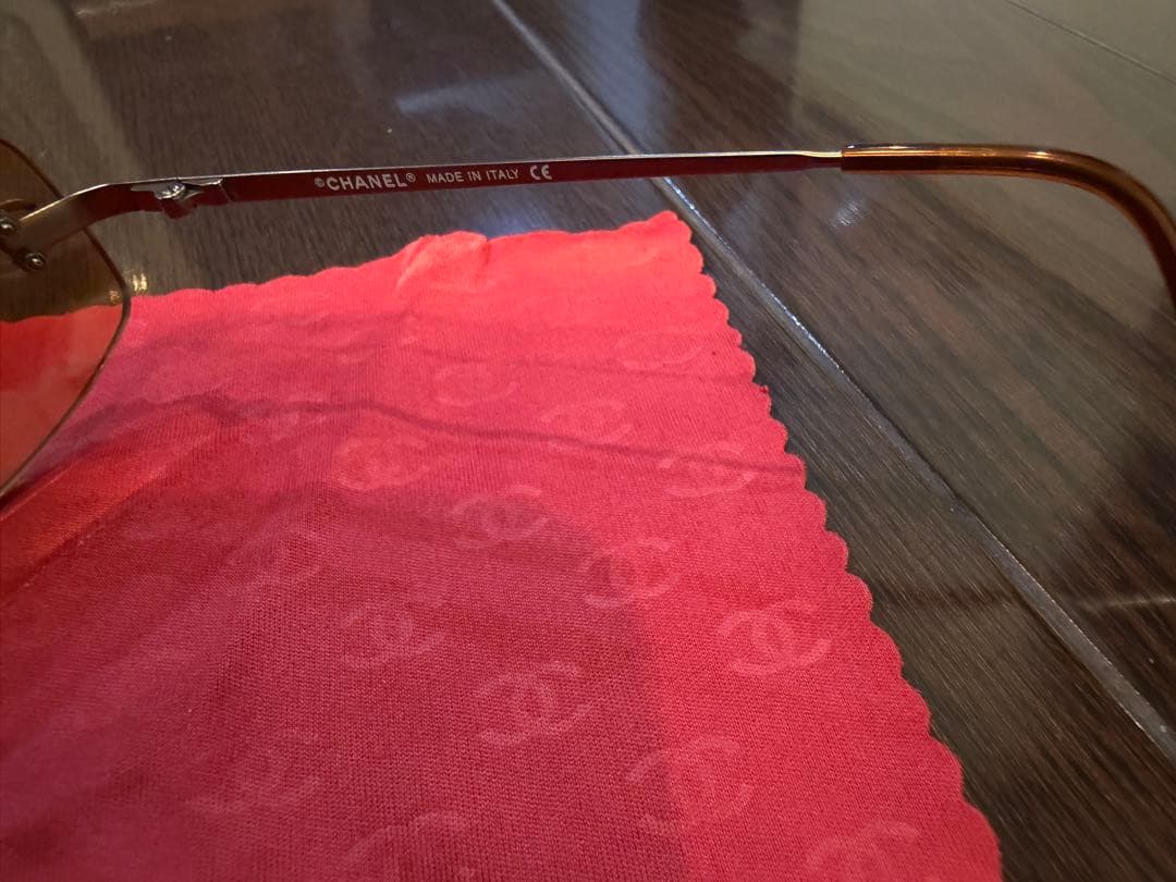 CHANEL オレンジレンズ サングラス