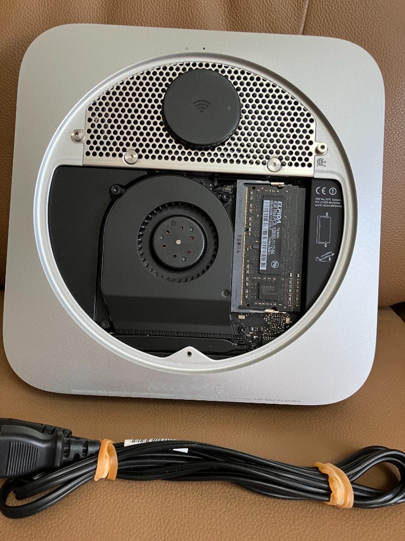 Apple Mac Mini Late 2012 i7 メモリ8ギガ