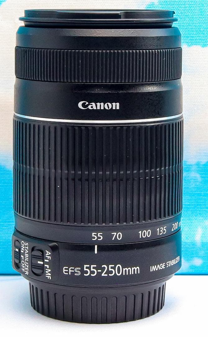 キャノン Canon EF-S 55-250mm IS Ⅱ⭐️手振れ補正付き♪