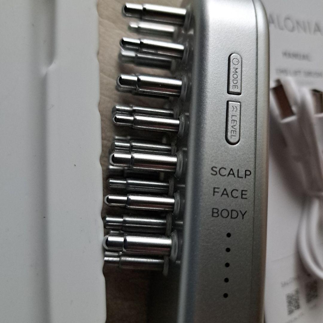 SALONIA EMS LIFT BRUSH 美顔器