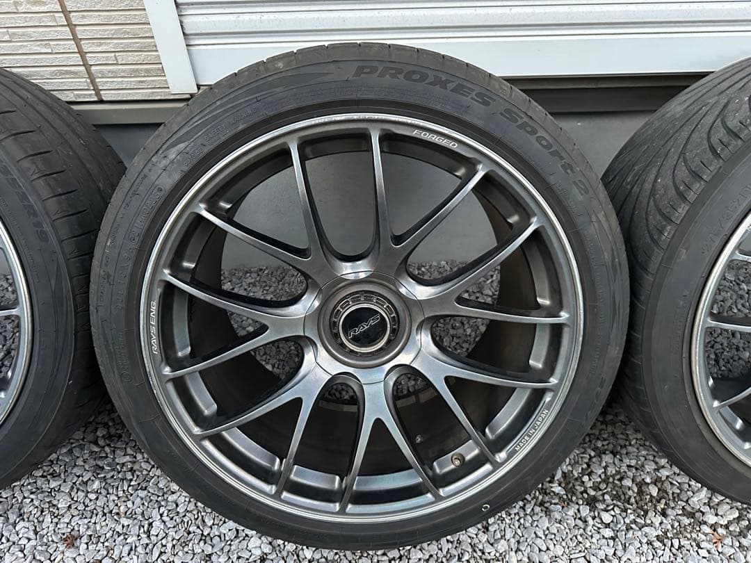 RAYS VOLK RACING G27 19インチ　鍛造製