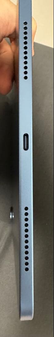 【美品】Apple iPad 第10世代ブルー64G Wi-Fiモデル