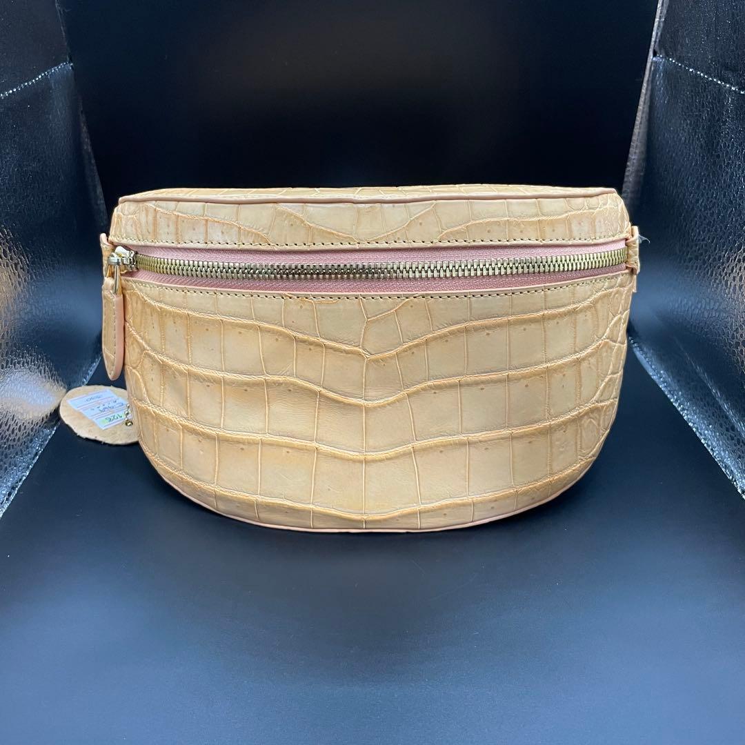 [本革クロコ・1枚革]☆シャム　クロコダイル　ボディバッグ　ベージュ
