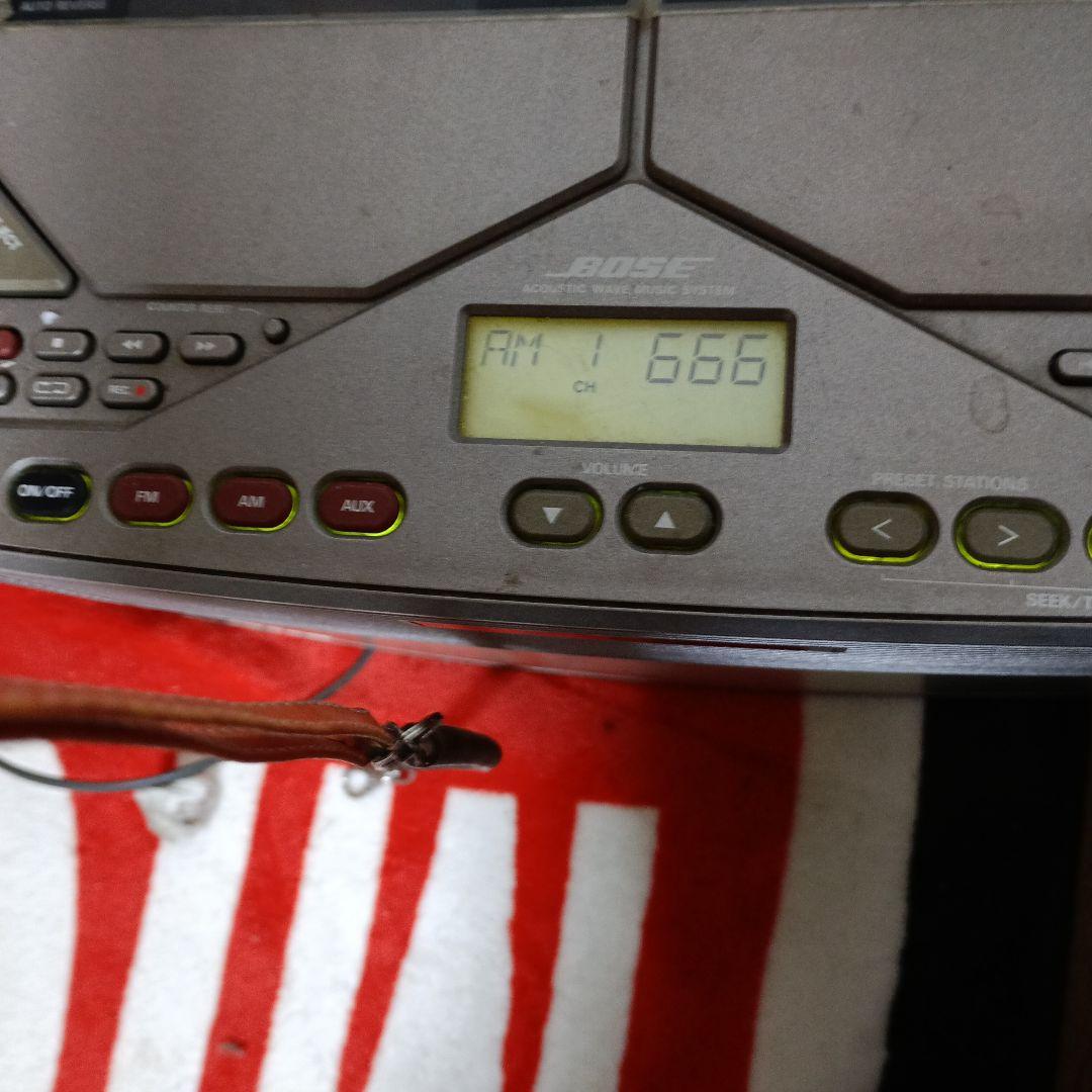 ポータブルプレーヤー BOSE Wave Music System Model AWM