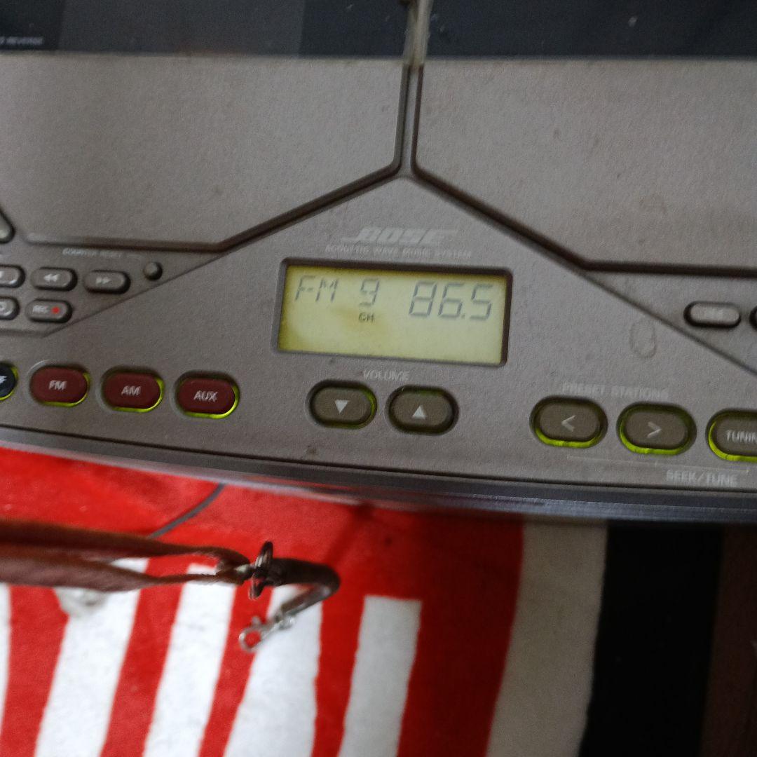 ポータブルプレーヤー BOSE Wave Music System Model AWM