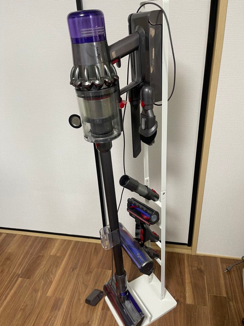 Dyson-ダイソンV11(SV14)スティッククリーナー 本体とアタッチメント