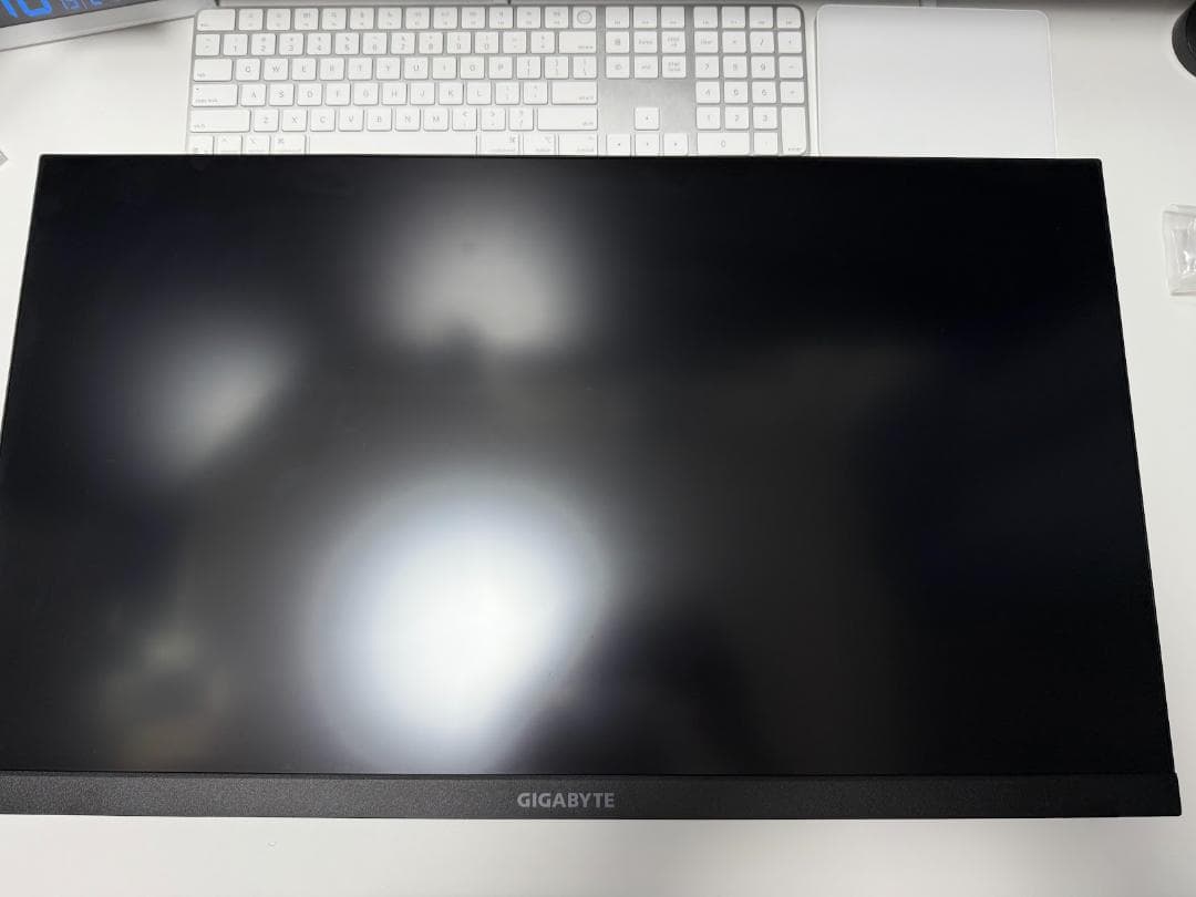 中古 GIGABYTE M28U 28インチ 4K 144Hz エルゴトロン付き