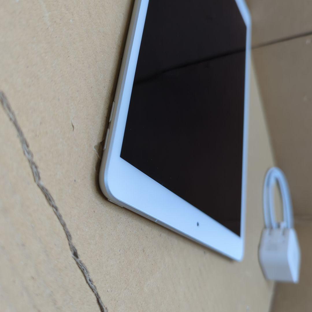 iPad Air (第３世代) Wi-Fi+セルラー　 64GB シルバー