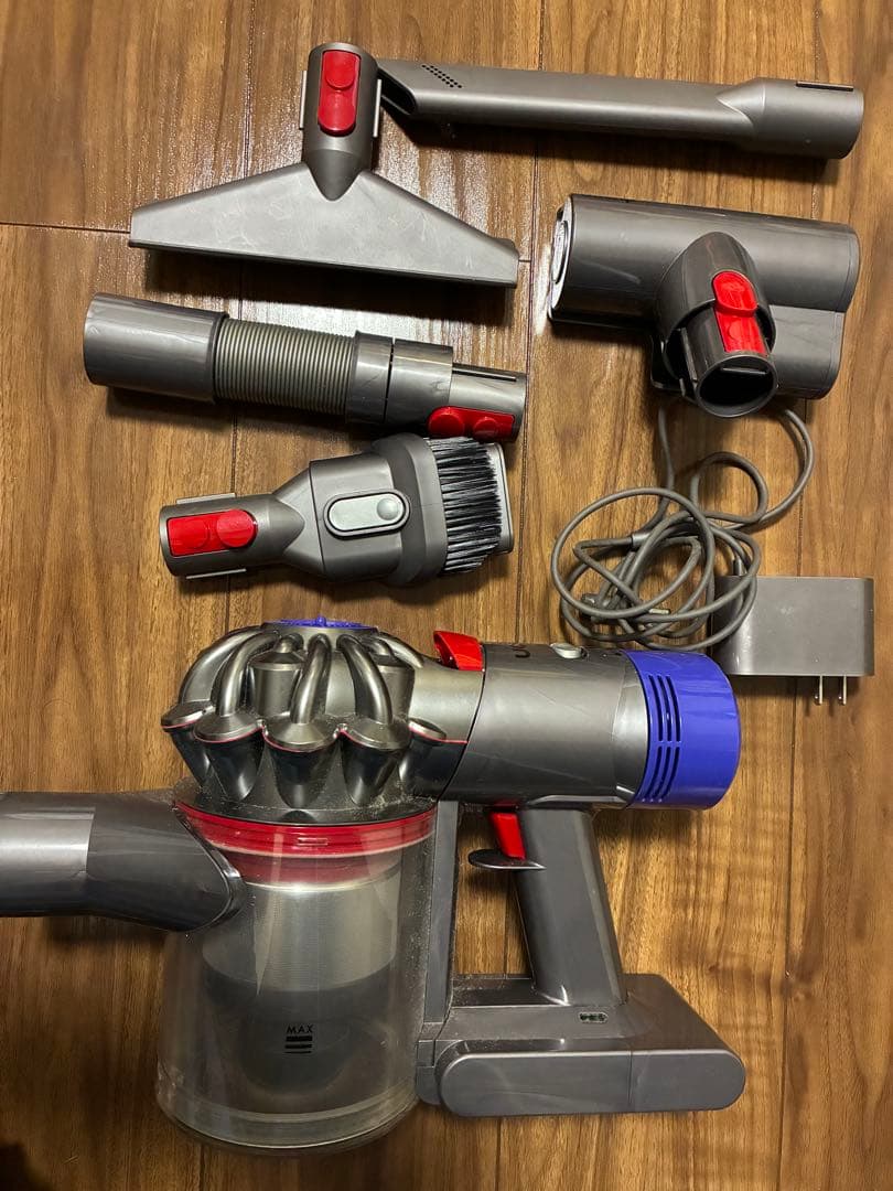 ダイソンv10 使用回数少　動作確認済