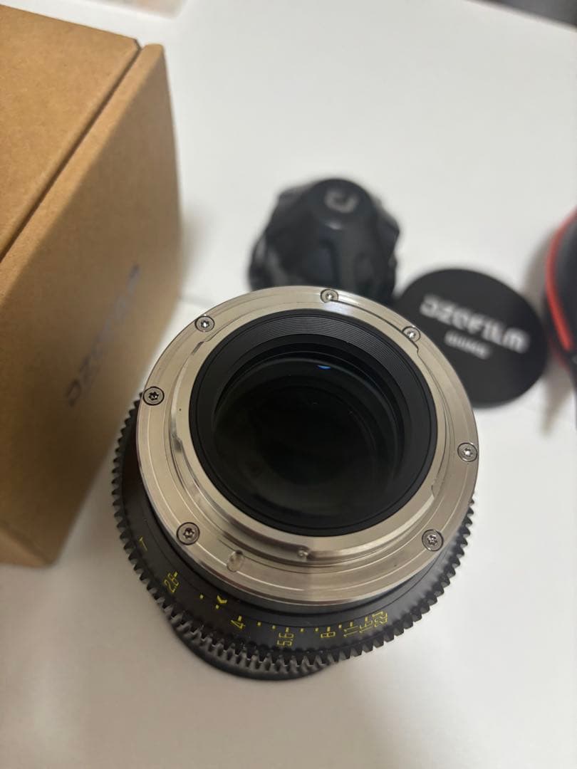 DZOFILM Pictor 90mm macro T2.8 単焦点レンズ