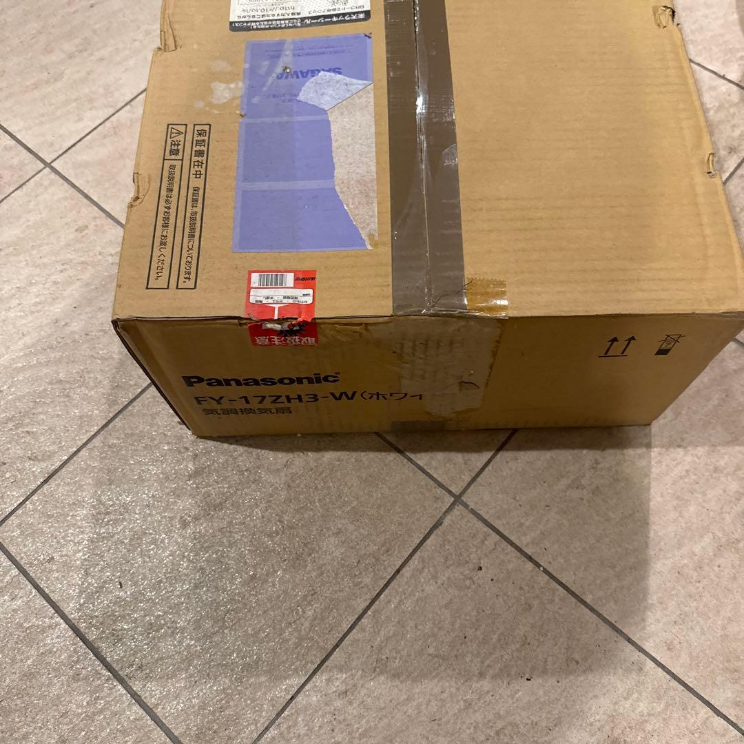 パナソニック気調熱交換形換気扇 壁掛形 2パイプ式 FY-17ZH3-W