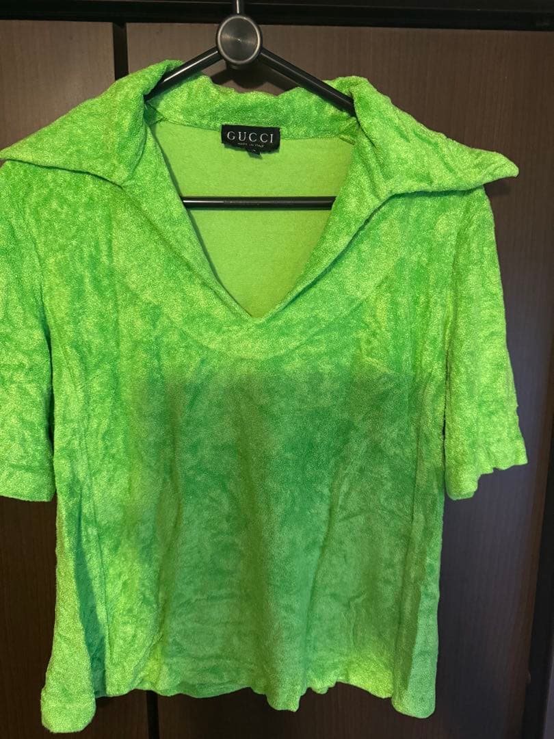 GUCCI グリーン 半袖トップス 40