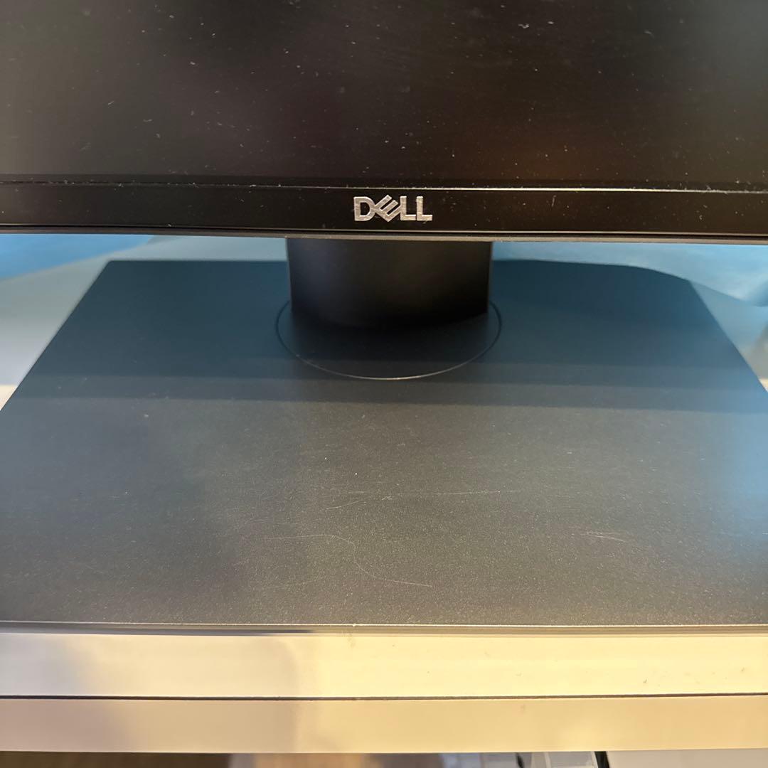 Dell デジタルハイエンドシリーズ U4320Q 42.5インチ 4K