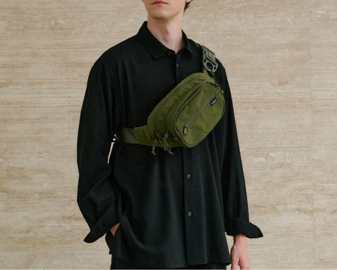 【Hugoo】ヒップシート （カーキ）