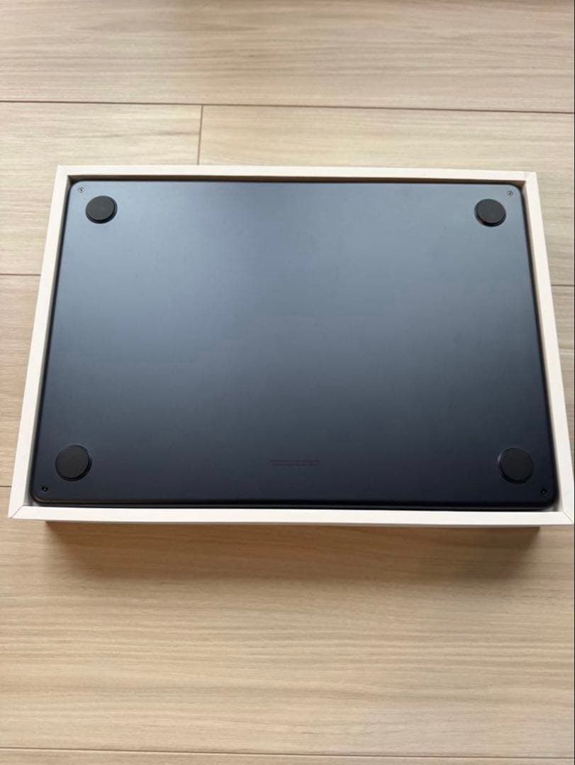 Apple MacBook Air M2 ミッドナイト