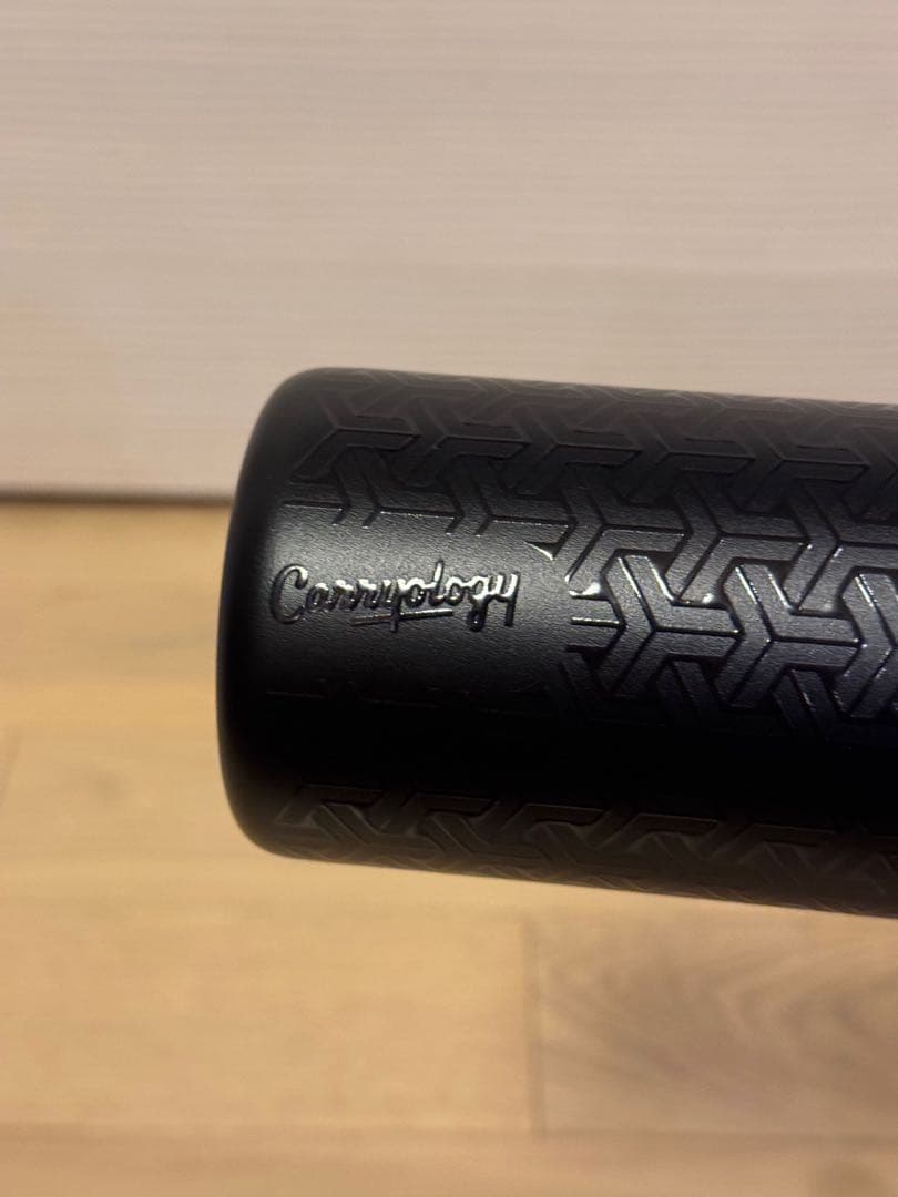 CARRYOLOGY キャリオロジー × MiiR ミアー コラボ ボトル