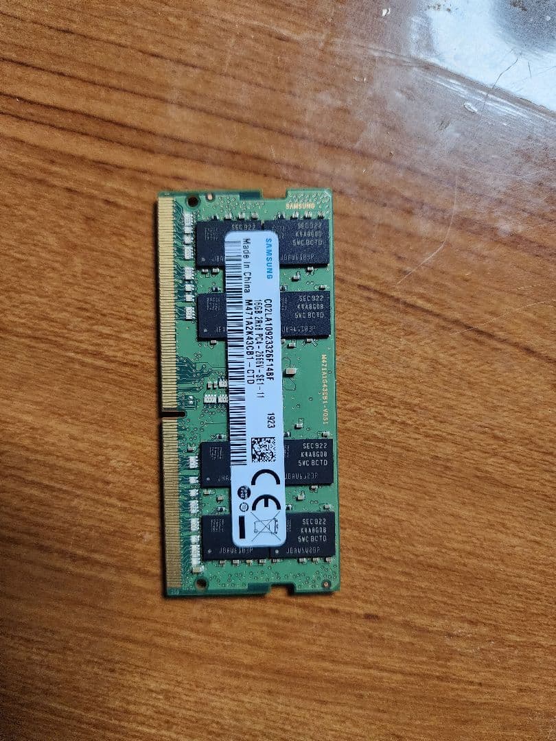 SAMSUNG 16GB PC4(DDR4)-2666 SO-DIMM メモリ