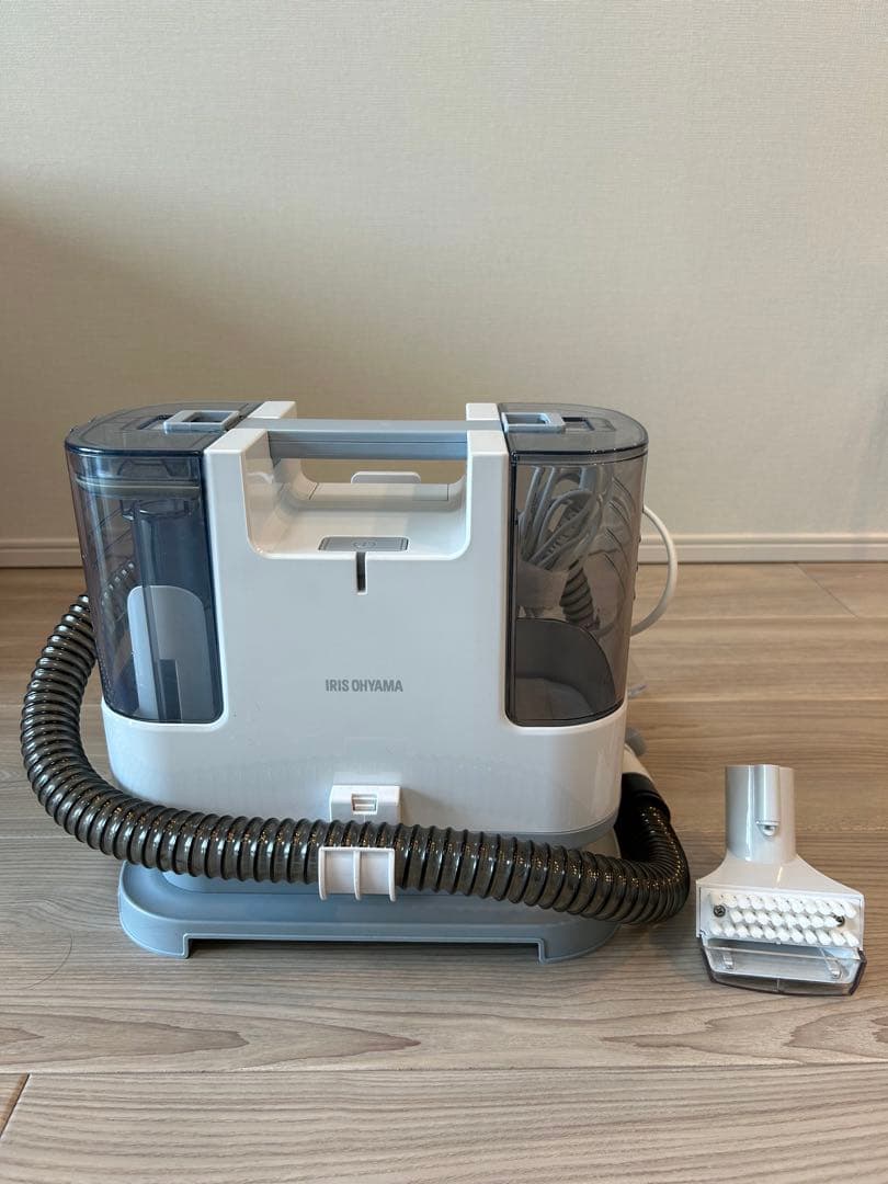 【ほぼ未使用】2023年製リンサークリーナー　アイリスオーヤマRNS-P10-W