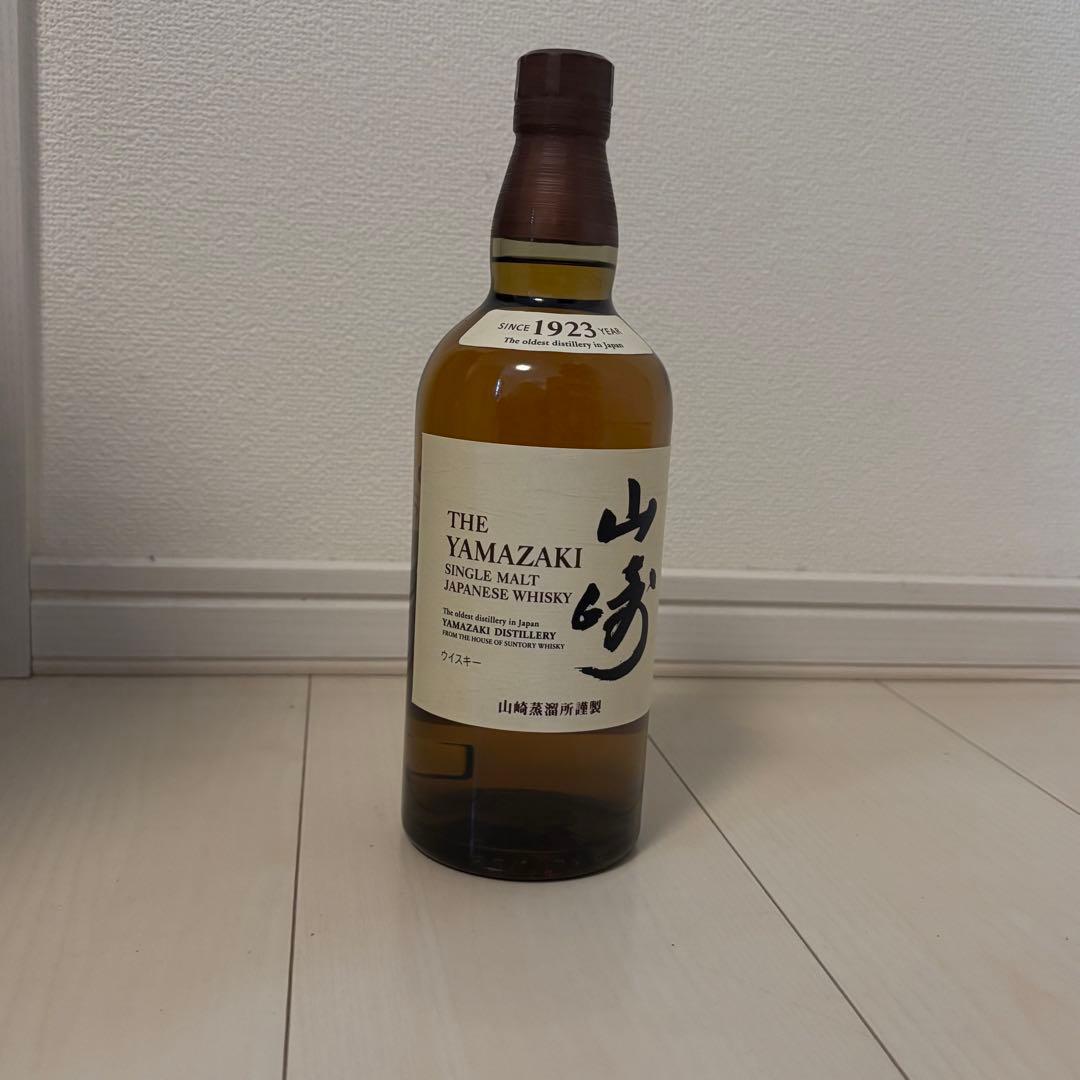 2025年11月購入　山崎nv シングルモルトウイスキー サントリー　700ml
