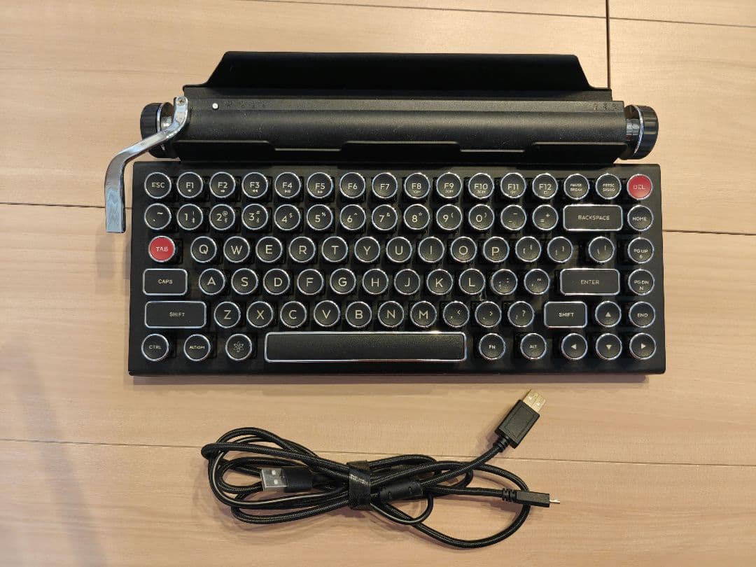 Qwerkywriterタイプレター式キーボード
