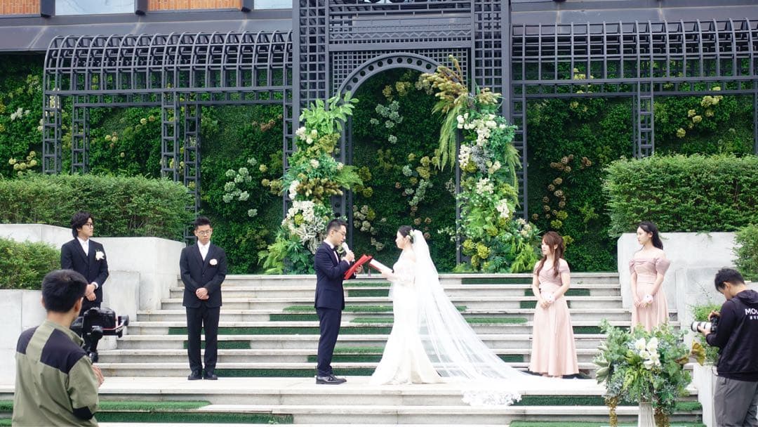 ポ*プ様 【訳あり】Sony RX100M5 デジタルカメラ【動作良好】