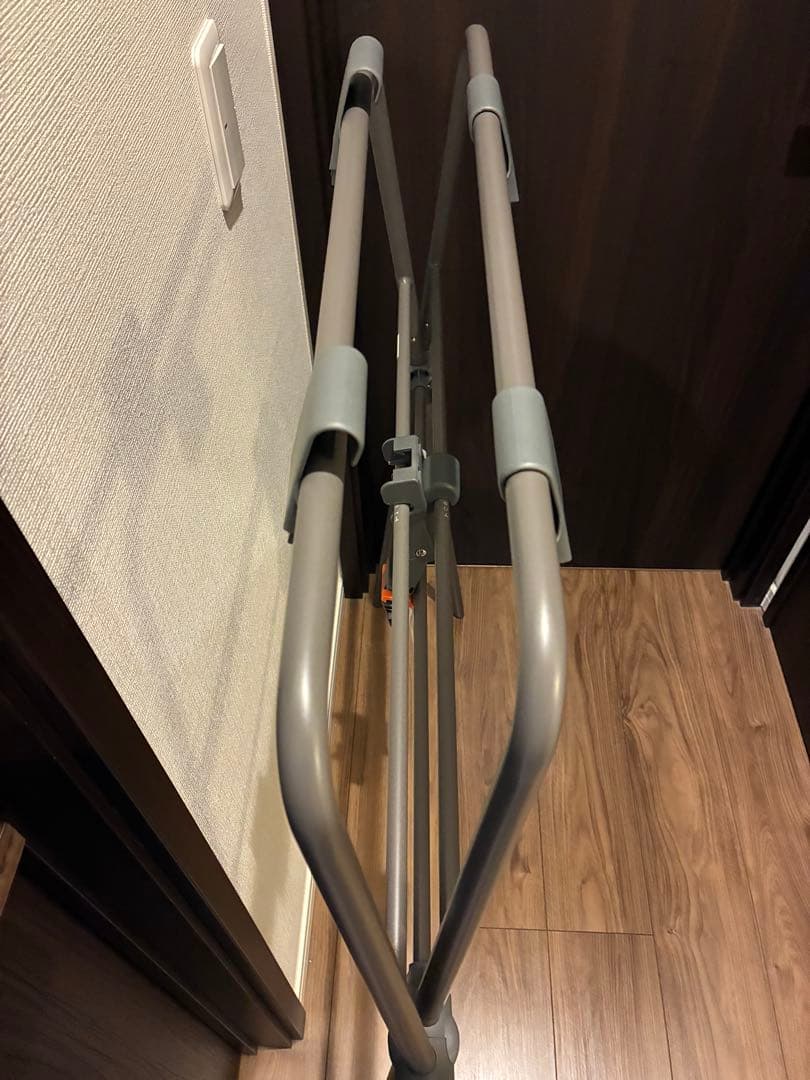 ストッケ　フレキシバス、バススタンド、ニューボーンサポート　3点セット