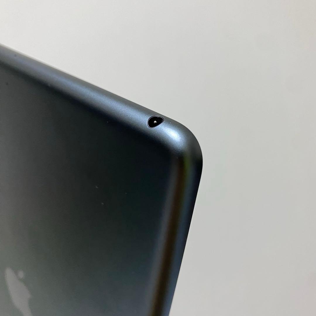 Apple iPad 第8世代 32GB スペースグレイ