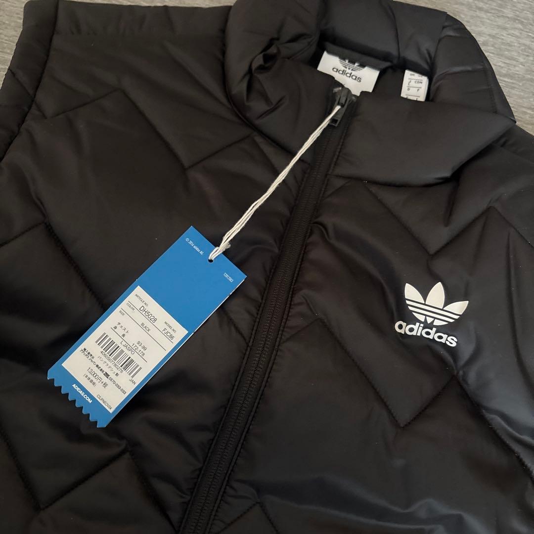 新品 アディダスオリジナルス ダウンベスト Lサイズ