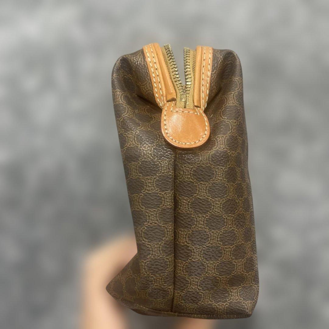 CELINE ブラウンレザー クラッチバッグ