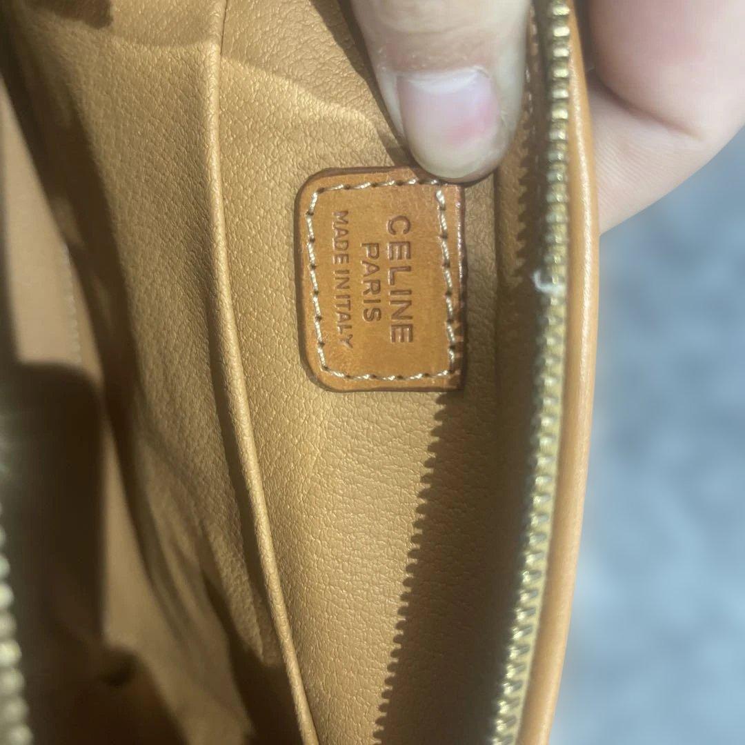 CELINE ブラウンレザー クラッチバッグ