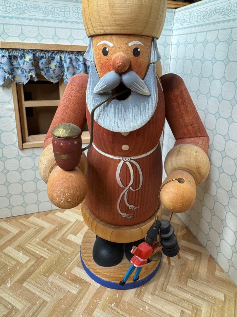 ドイツ　ザイフェン　ディットマン　煙出し人形