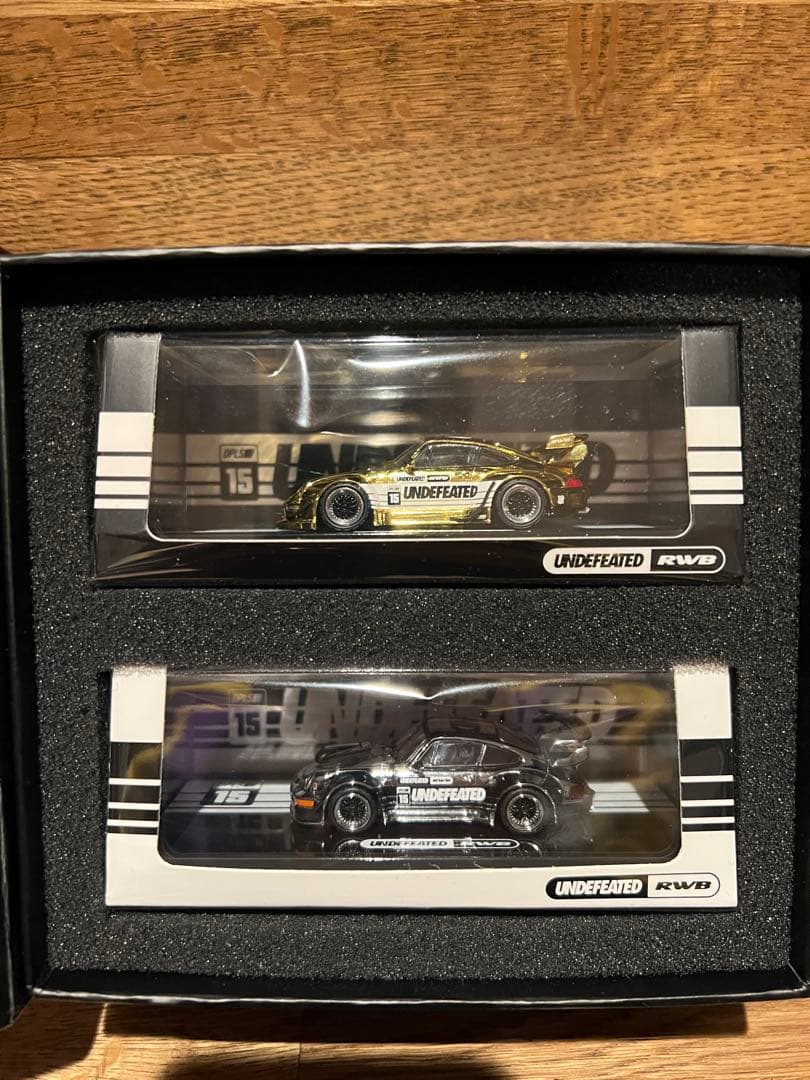 u*8様 希少非売品INNO RWB Porsche UNDEFEATED 金銀