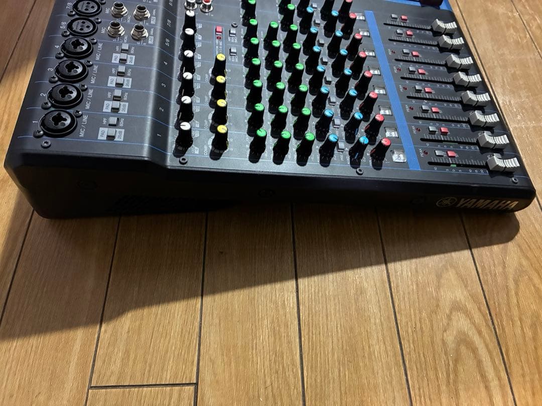 YAMAHA アナログミキサー　MG12