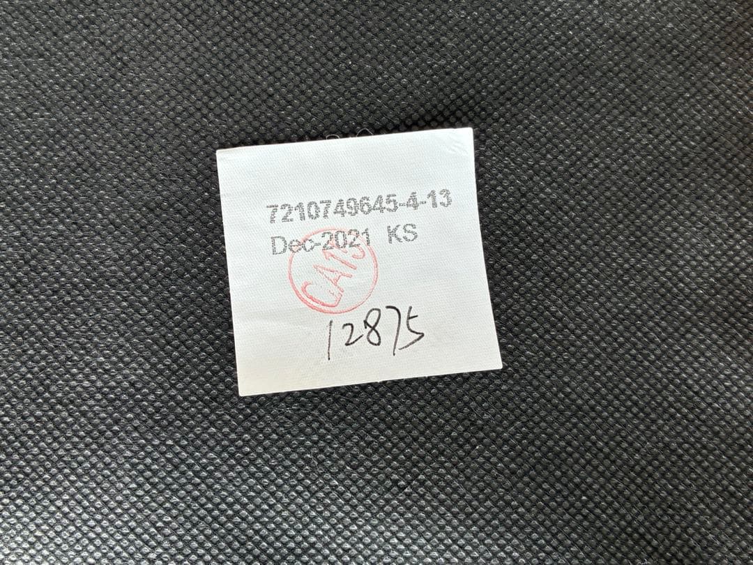 unico　SUABI　スアビ　3シーター　レザーソファ　仙台　宮城