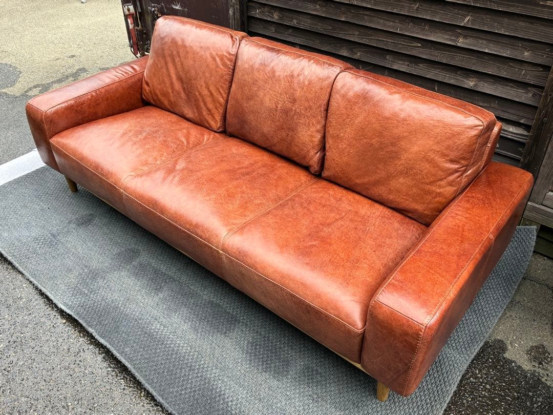 unico　SUABI　スアビ　3シーター　レザーソファ　仙台　宮城