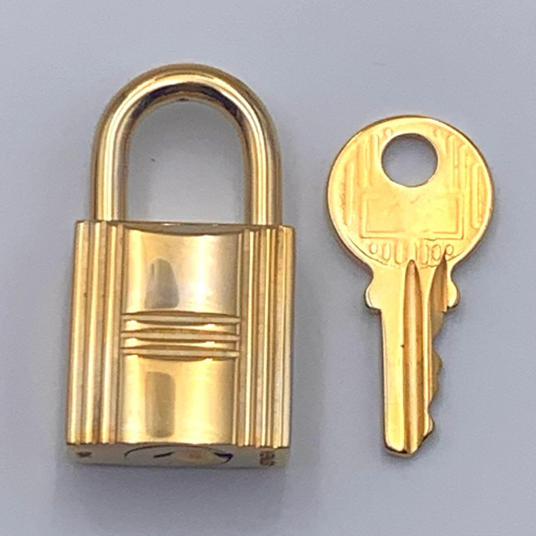 ★HERMESエルメス カデナ 24Kメッキ No.104 クロシェット 鍵付き