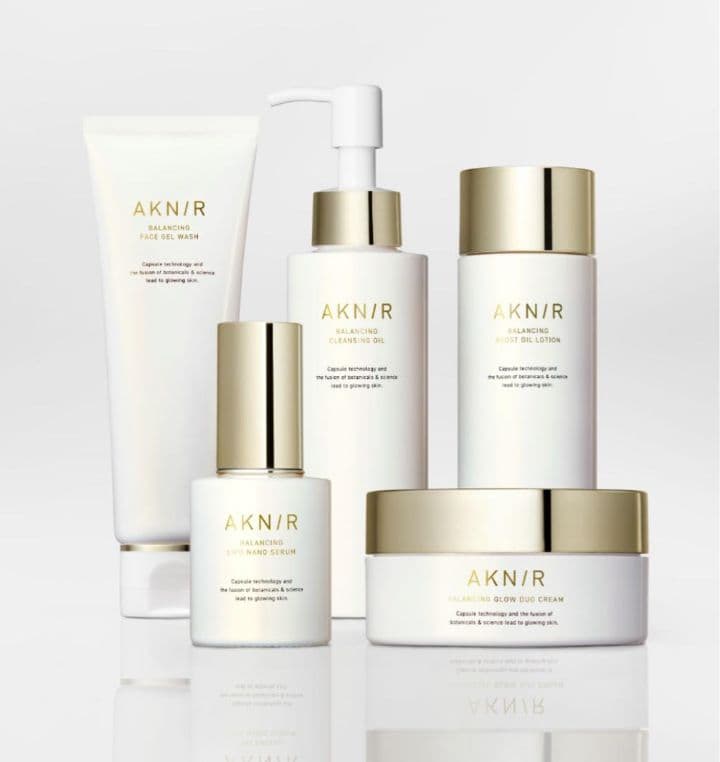 値下げ！【新品未開封】アクニー　スキンケア5点セット　マスターパック　AKN/R