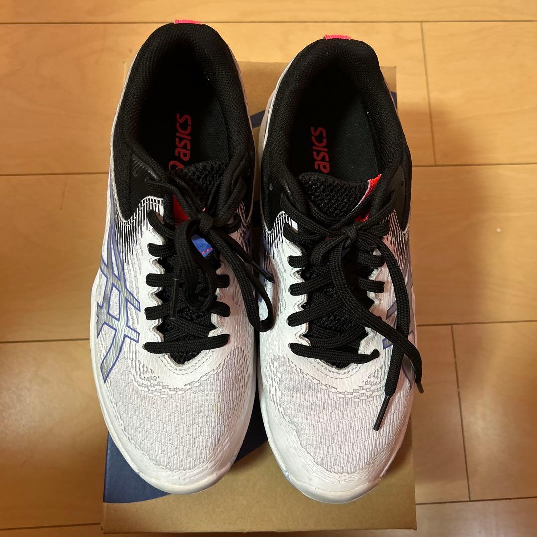 ASICS バレーボールシューズ ホワイト/ブラック V-swift FF 4