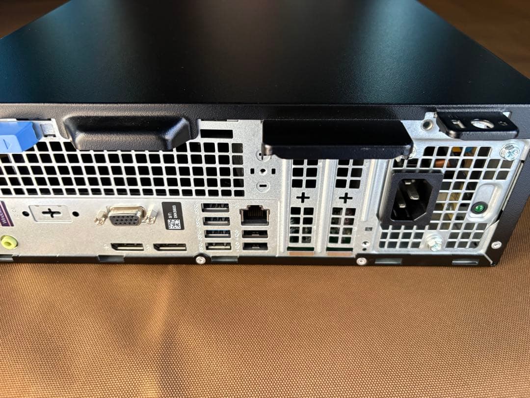 DELL OptiPlex 第9世代i7 メモリ16GB 新品SSD512GB