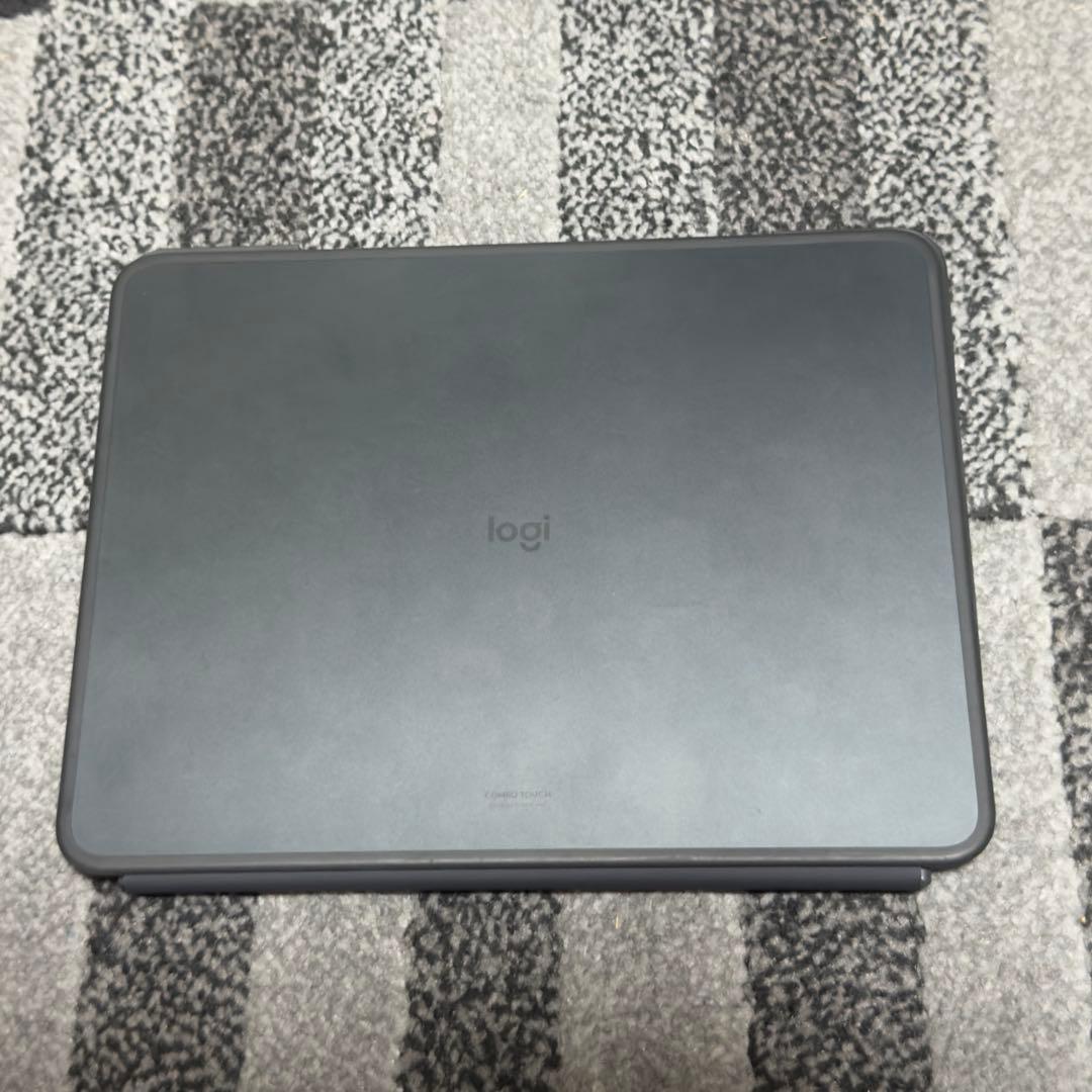 ロジクール Combo Touch iPad Pro 13インチ M4むみ