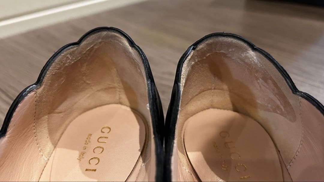 【美品】GUCCI フラットパンプス パール 35 黒