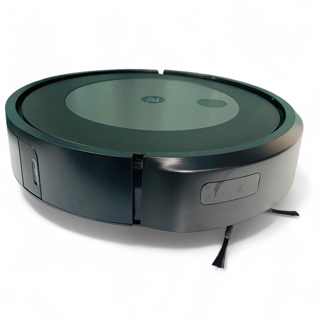 iRobot Roomba j7+ クリーンベース付き　ロボット掃除機　ルンバ
