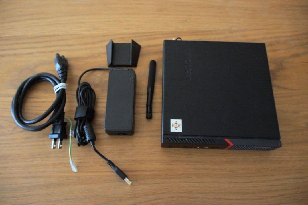 ミニPC Lenovo Thinkcentre M715q WiFi搭載