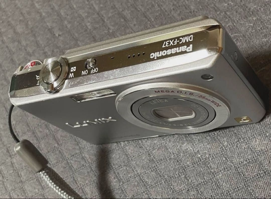 Panasonic LUMIX DMC-FS37コンパクトデジタルカメラ