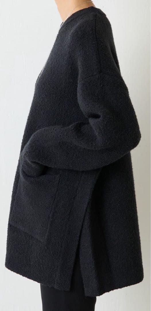 ビアズリー　ブークレー接結スリットプルオーバー